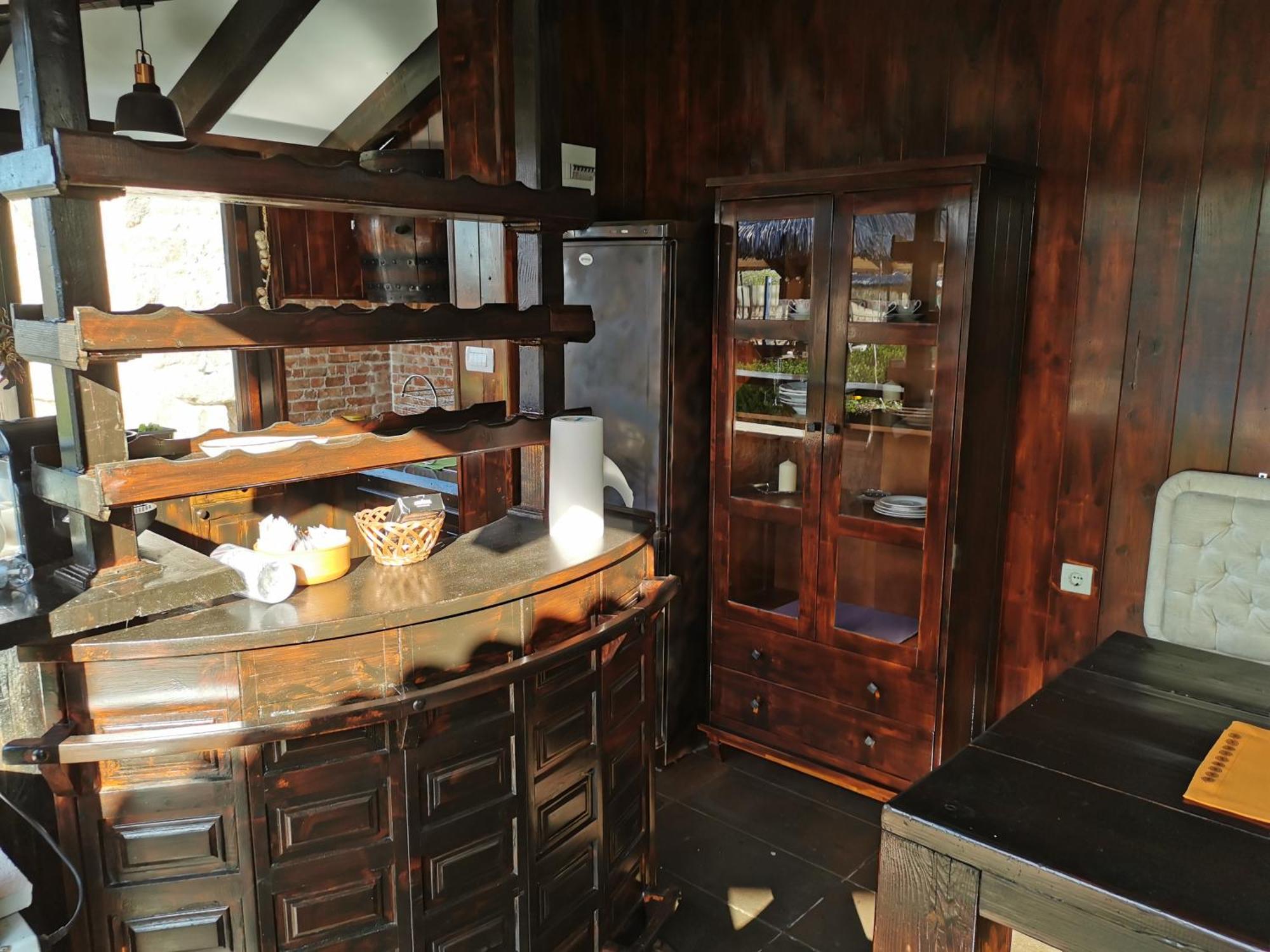 Villa Kuca Za Odmor Joko I Jeka à Bogatić Extérieur photo